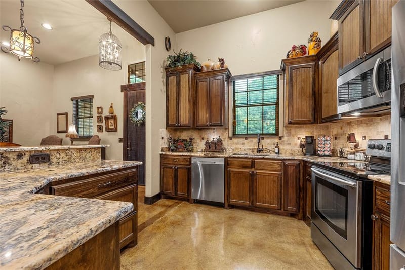 139 Silver Valley, Waco TX 76705 - Photo 10