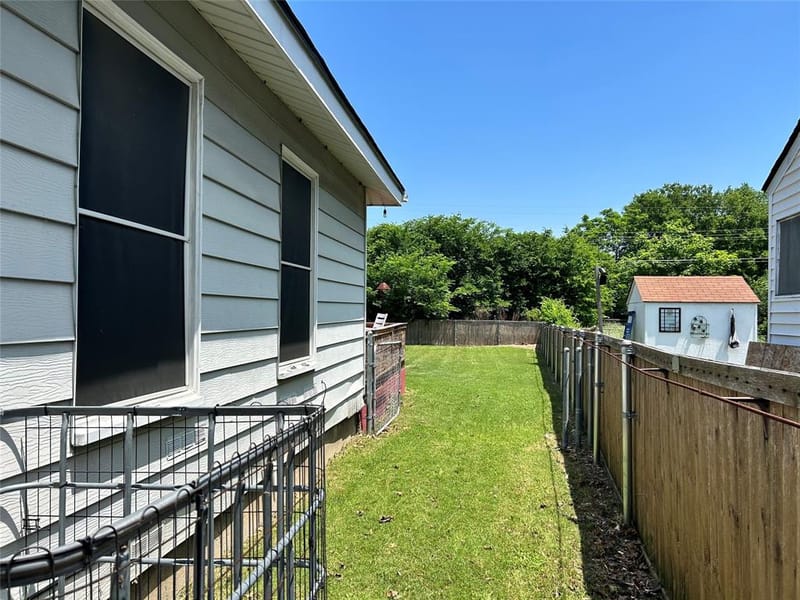 501 E Holley Street, Mesquite TX 75149 - Photo 16