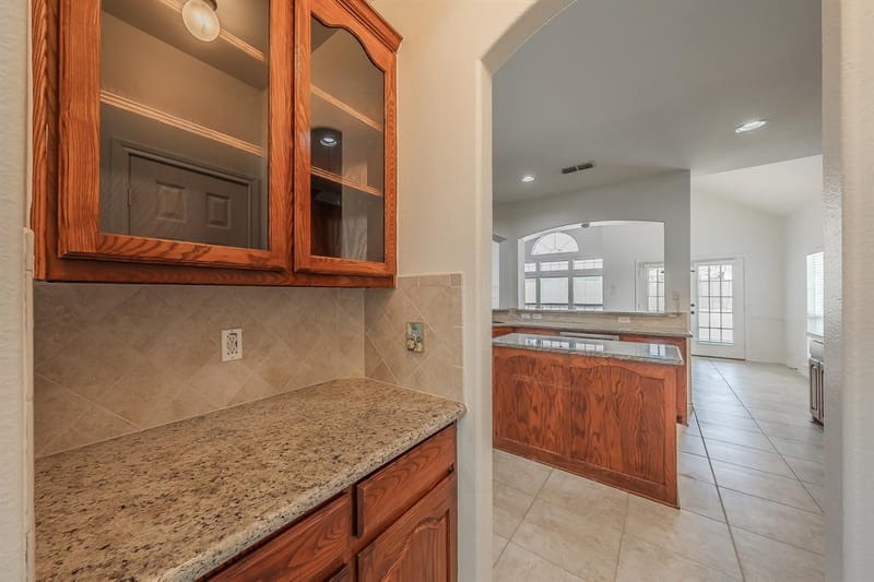 800 Oriole Drive, Forney TX 75126 - Photo 9