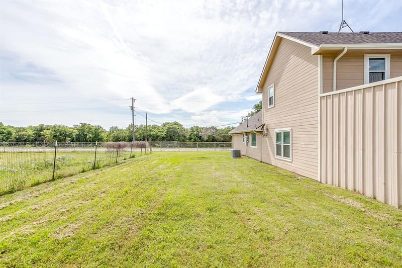 4435 S FM 113, Millsap TX 76066 - Photo 24