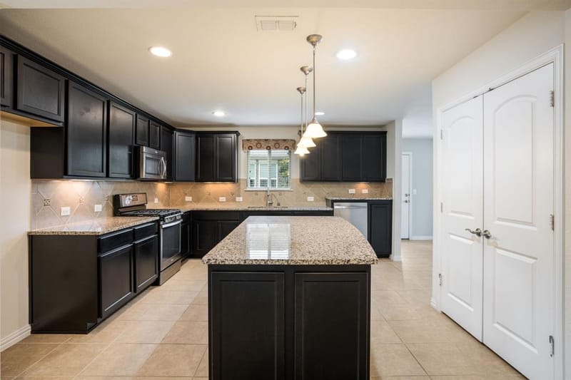 7740 Gulf Breeze Lane, Frisco TX 75036 - Photo 2