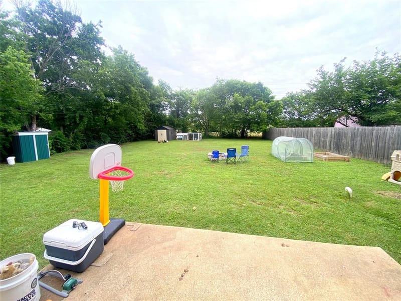 4908 Virgil Street, Fort Worth TX 76119 - Photo 2