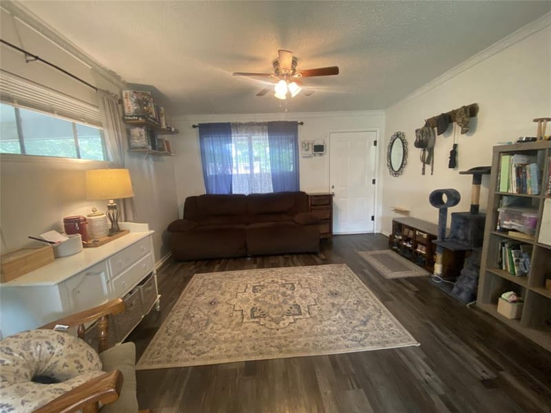 4908 Virgil Street, Fort Worth TX 76119 - Photo 4