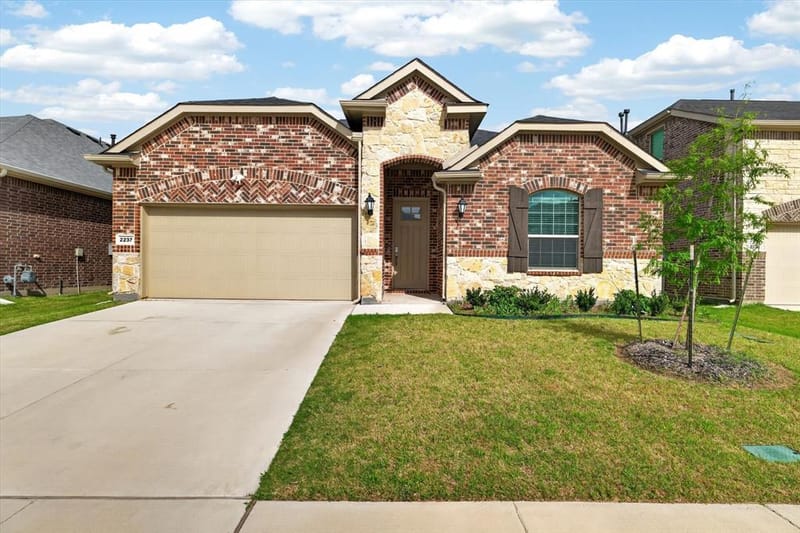 2237 Esher Drive, Little Elm TX 75068