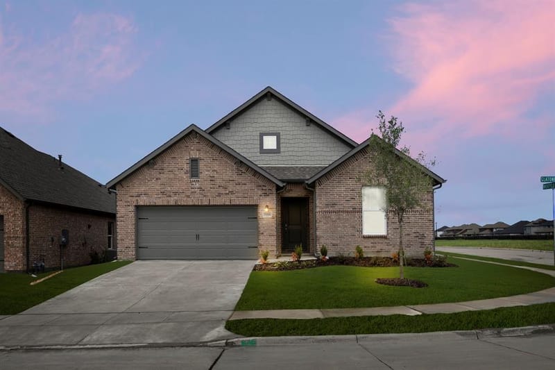 3104 Glatonbury Road, Royse City TX 75189