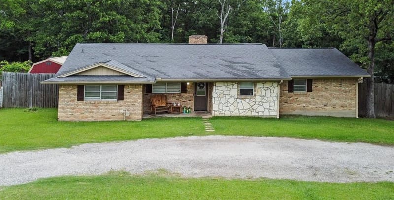 1301 Woodland Drive, Canton TX 75103