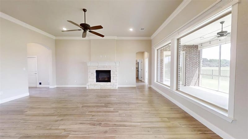 2025 Clive Drive, Granbury TX 76048 - Photo 4