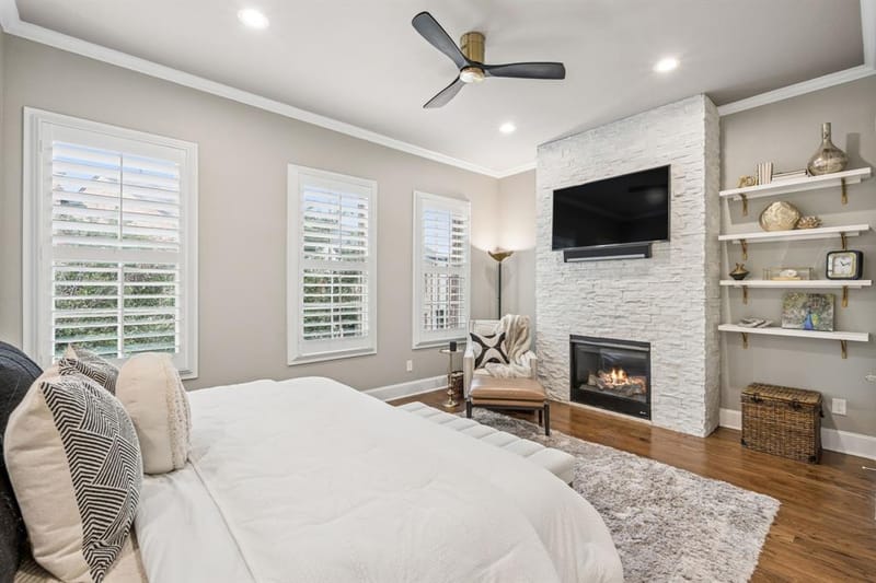 2141 Norlock Lane, Dallas TX 75201 - Photo 13