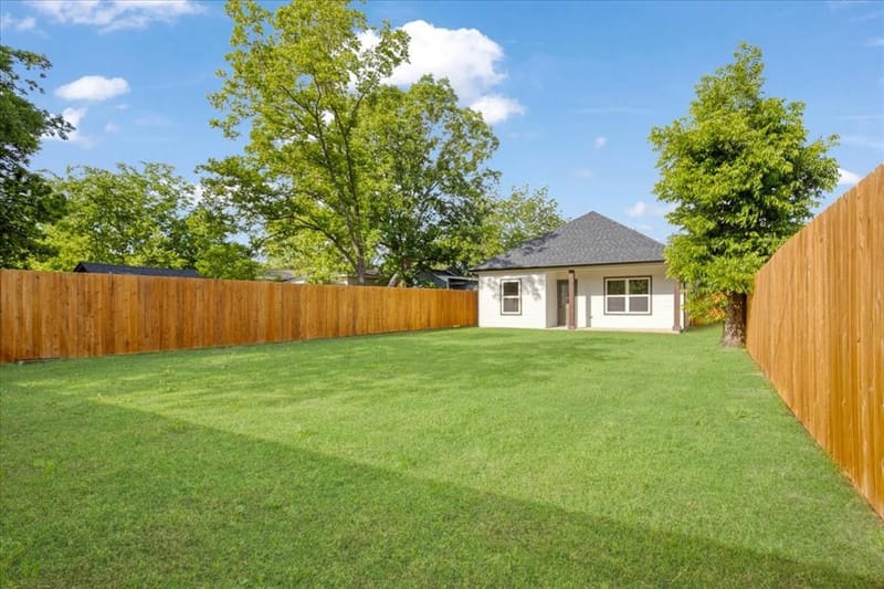 413 N Colbert Avenue, Sherman TX 75090 - Photo 26