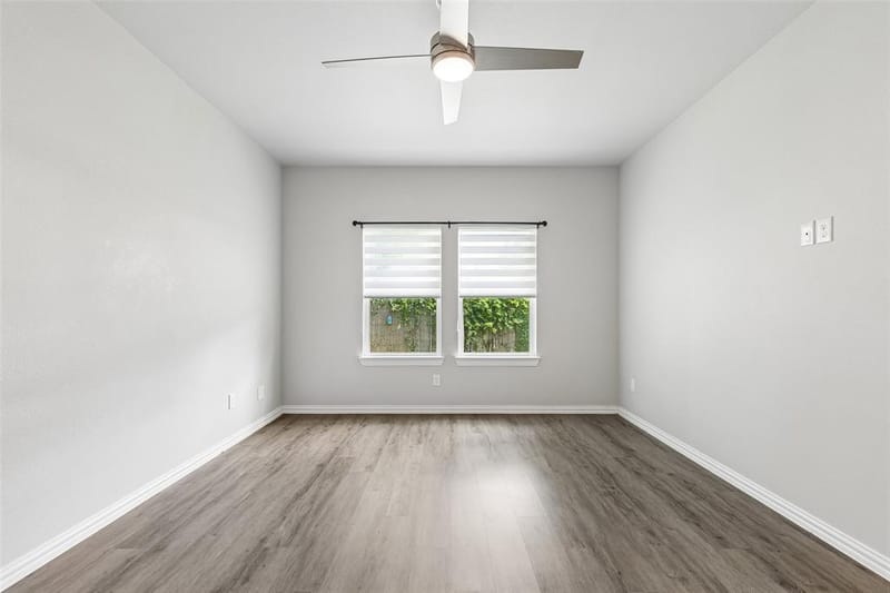 4945 Ramey Avenue, Fort Worth TX 76105 - Photo 12
