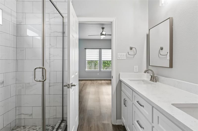 4945 Ramey Avenue, Fort Worth TX 76105 - Photo 15