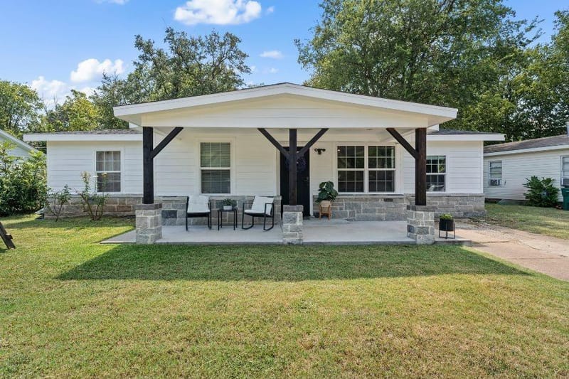 121 Austin Street, McGregor TX 76657 - Photo 18