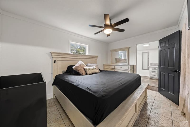 121 Austin Street, McGregor TX 76657 - Photo 8