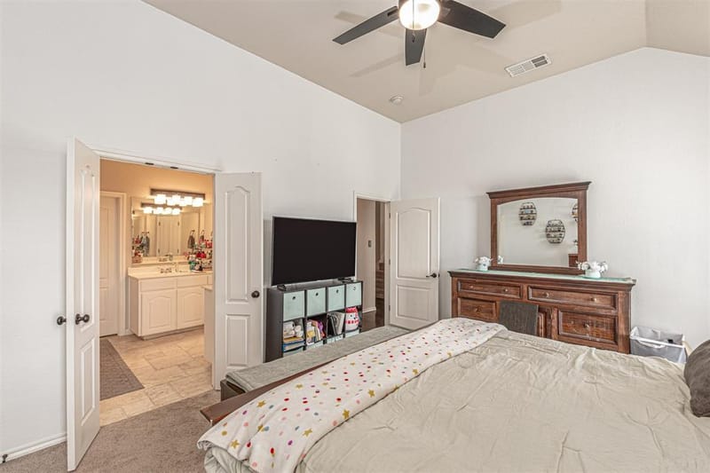 5724 Table Rock Drive, Fort Worth TX 76131 - Photo 17