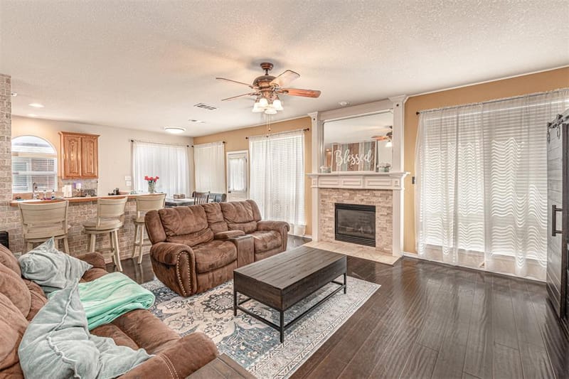 5724 Table Rock Drive, Fort Worth TX 76131 - Photo 12