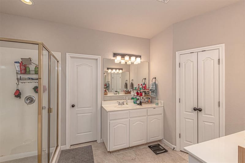 5724 Table Rock Drive, Fort Worth TX 76131 - Photo 18