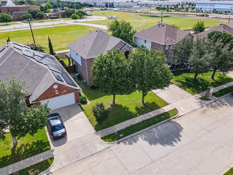 5724 Table Rock Drive, Fort Worth TX 76131 - Photo 8