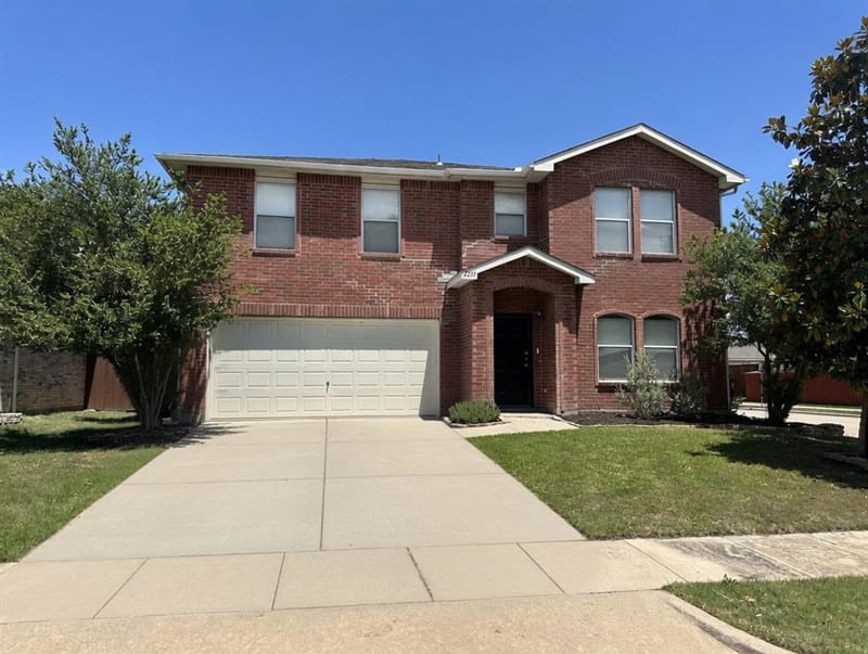 2233 Chestnut Drive, Little Elm TX 75068