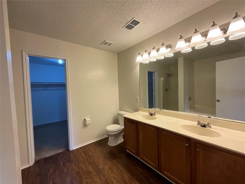 2233 Chestnut Drive, Little Elm TX 75068 - Photo 14