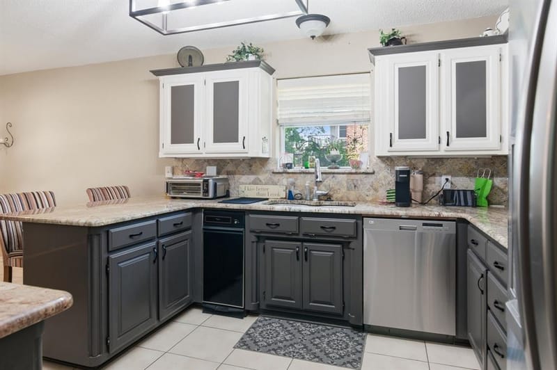 8461 Golf Club Circle, Fort Worth TX 76179 - Photo 6