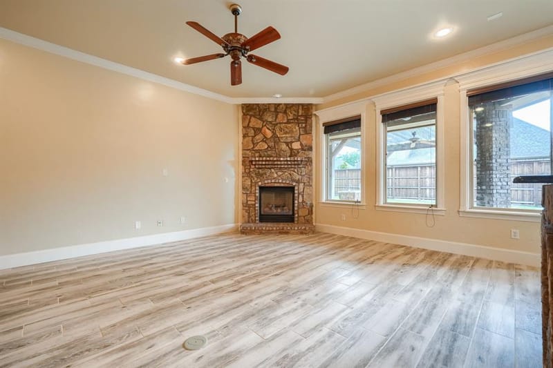 8009 Canyon Oak Drive, North Richland Hills TX 76182 - Photo 13