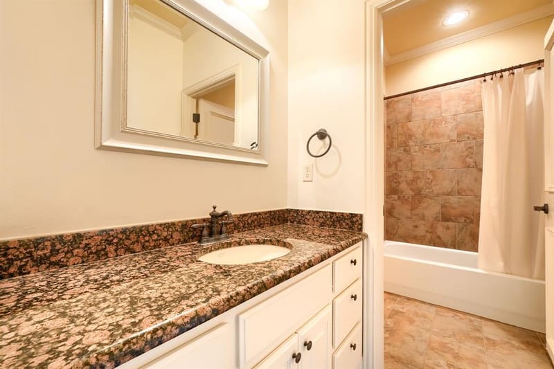 8009 Canyon Oak Drive, North Richland Hills TX 76182 - Photo 35