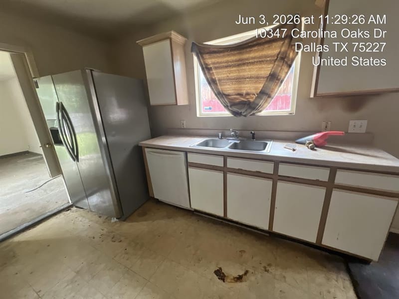 10347 Carolina Oaks Drive, Dallas TX 75227 - Photo 6