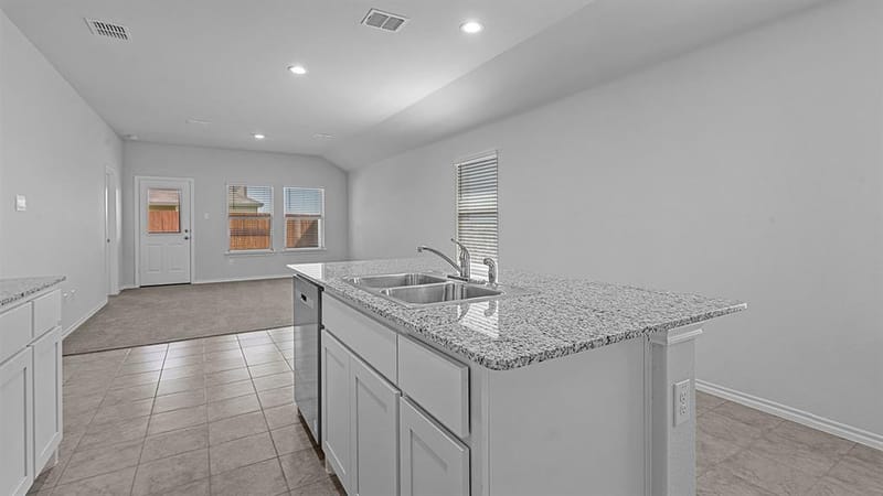 158 DAVIS Lane, Newark TX 76071 - Photo 8