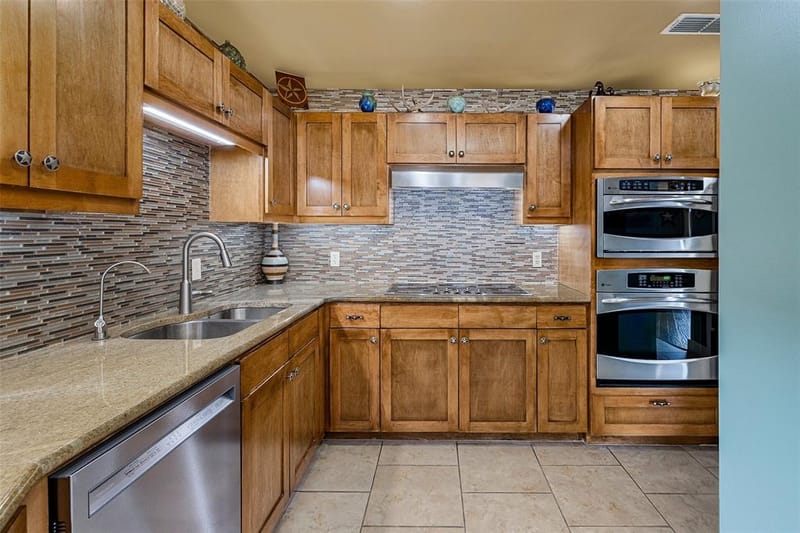411 W 7th Street # 806, Fort Worth TX 76102 - Photo 6