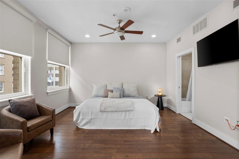 411 W 7th Street # 806, Fort Worth TX 76102 - Photo 17
