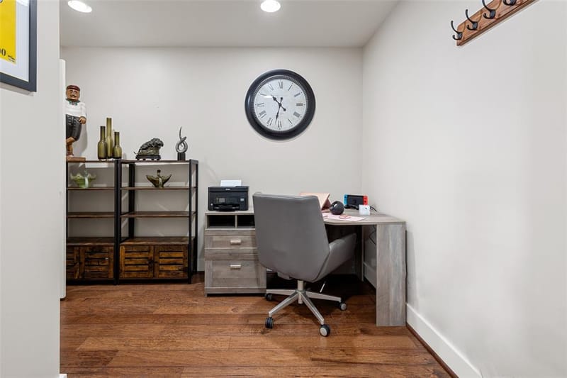 411 W 7th Street # 806, Fort Worth TX 76102 - Photo 10