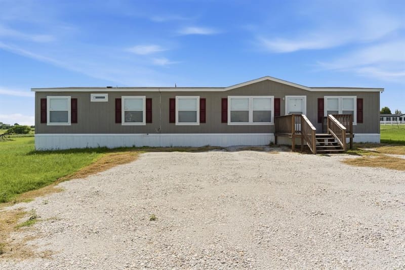 303 Mesa Ridge, Decatur TX 76234 - Photo 5