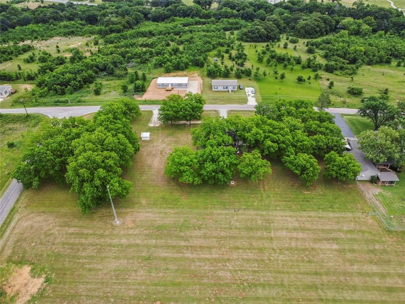 341 Reast Road, Whitesboro TX 76273 - Photo 37