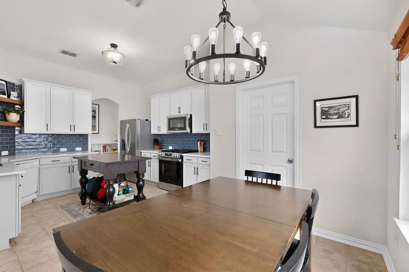7716 Val Verde Drive, McKinney TX 75071 - Photo 12