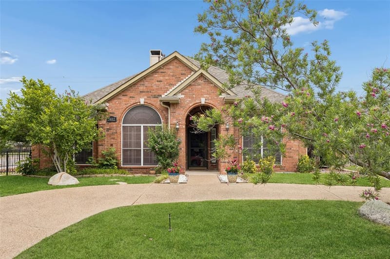3402 Juniper Court, Rowlett TX 75088 - Photo 2