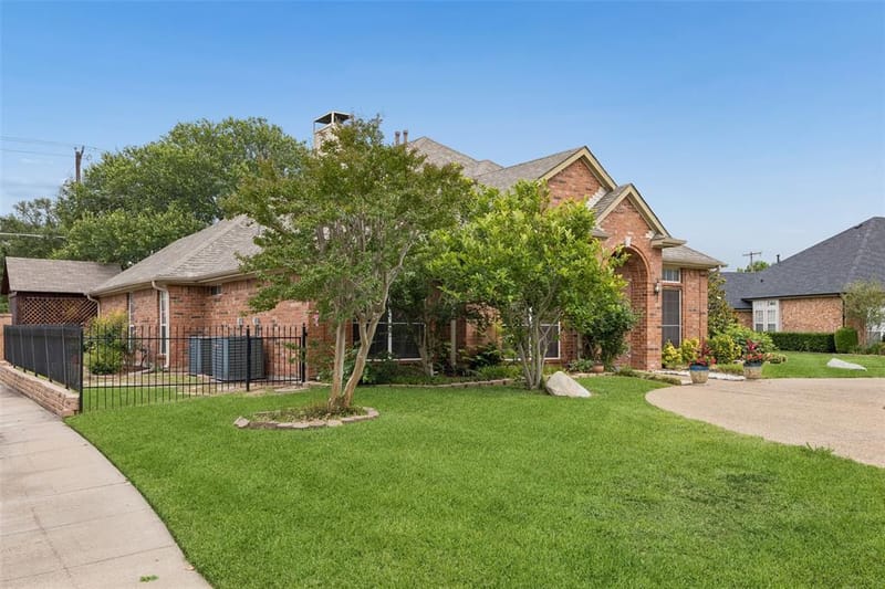 3402 Juniper Court, Rowlett TX 75088