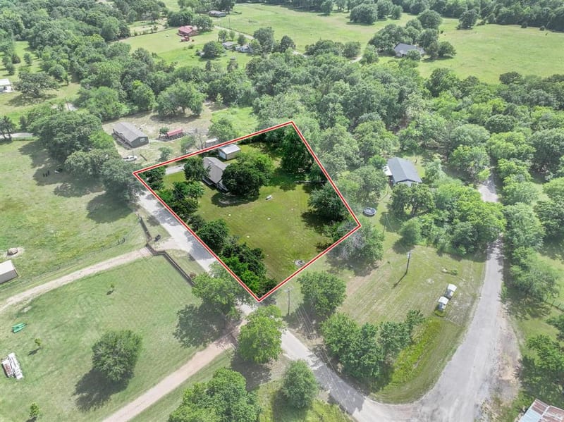 3353 County Road 2130, Telephone TX 75488 - Photo 39