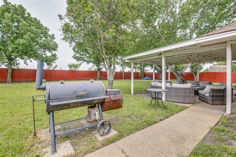 3323 Dasher Street, Lancaster TX 75146 - Photo 30