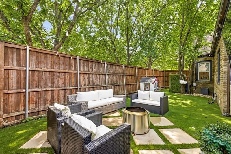 5451 Merrimac Avenue, Dallas TX 75206 - Photo 29