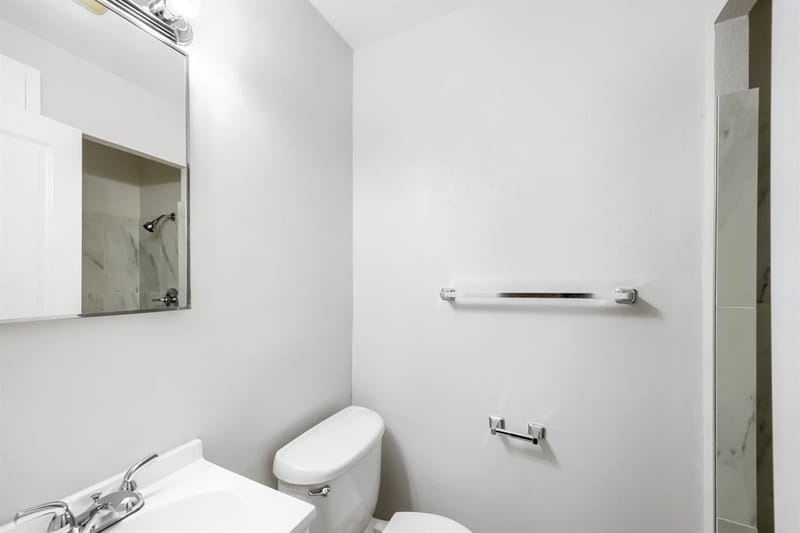 11016 Lippitt Avenue, Dallas TX 75218 - Photo 26