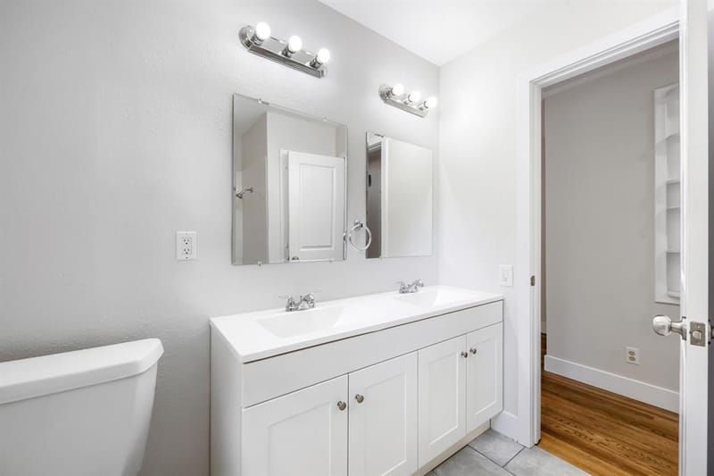 11016 Lippitt Avenue, Dallas TX 75218 - Photo 22