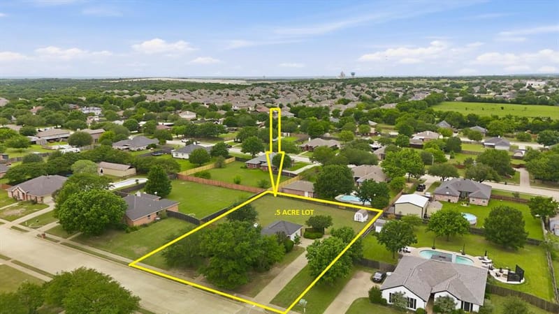 921 High Point Drive, Midlothian TX 76065
