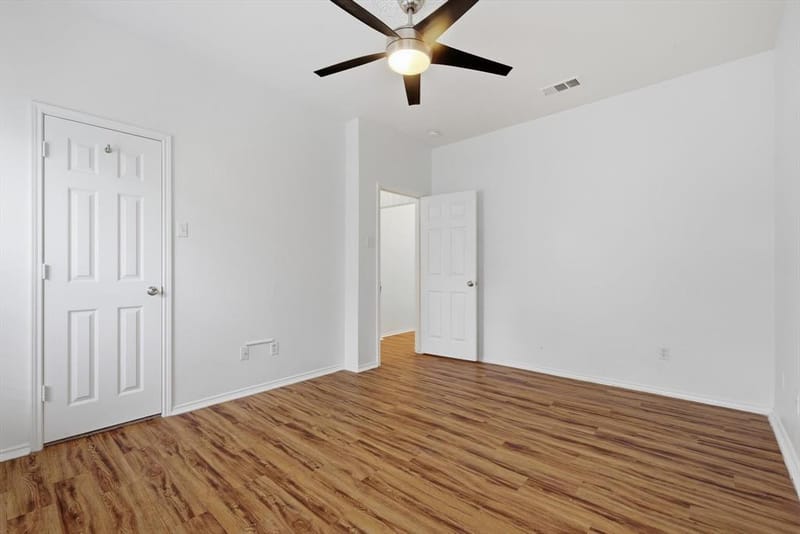 921 High Point Drive, Midlothian TX 76065 - Photo 28