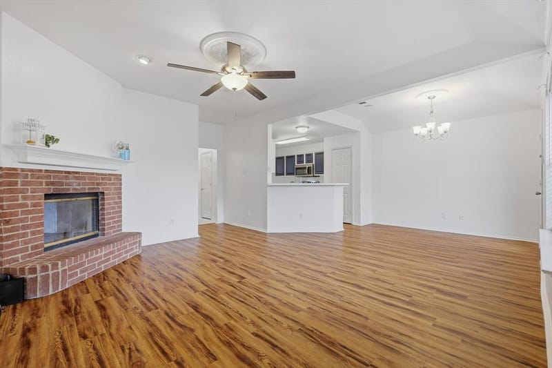 921 High Point Drive, Midlothian TX 76065 - Photo 21