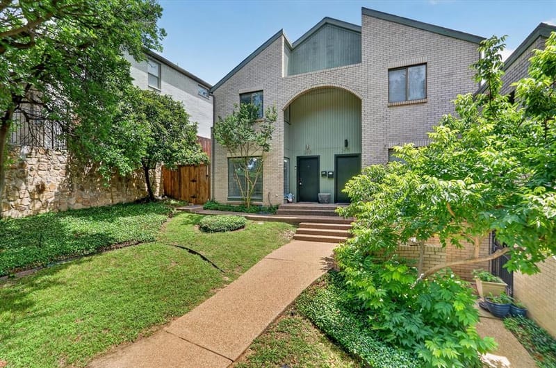 2613 Mccart Avenue # 2613, Fort Worth TX 76110 - Photo 2