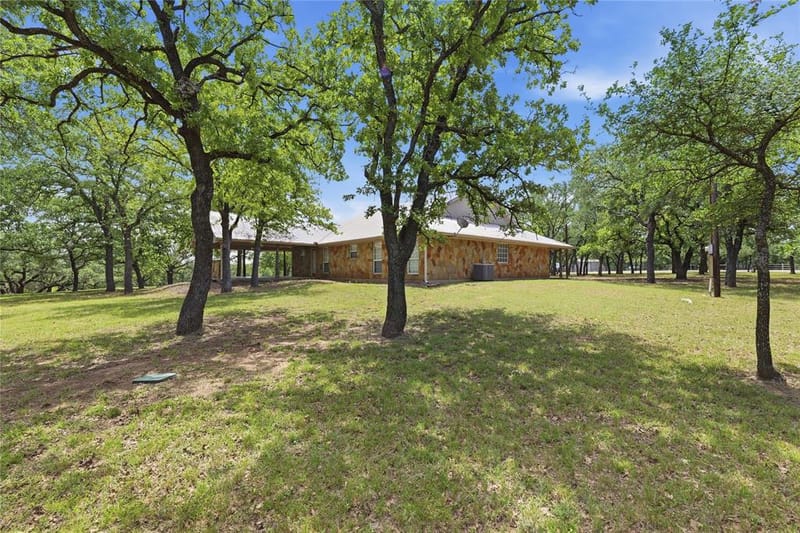 1528 Tidwell Road, Brock TX 76087 - Photo 2