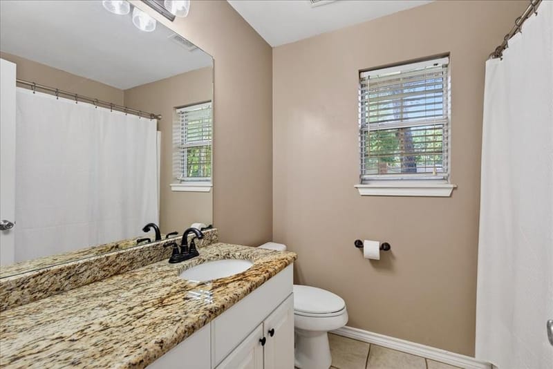 4 Huckleberry Lane, Star Harbor TX 75148 - Photo 16