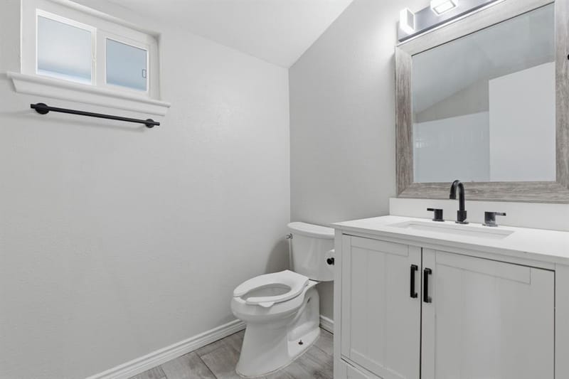 1900 Charleston Drive, Bedford TX 76022 - Photo 23