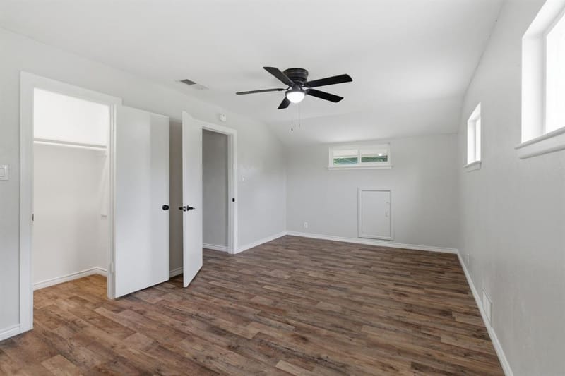 1900 Charleston Drive, Bedford TX 76022 - Photo 22