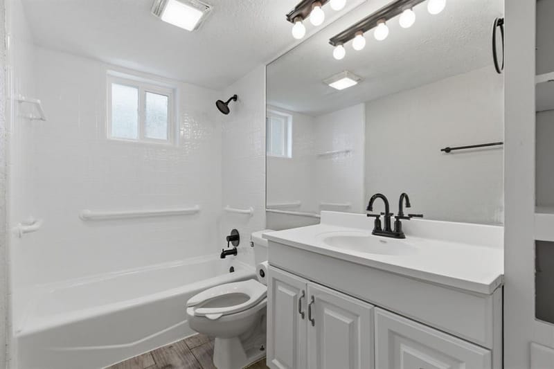1900 Charleston Drive, Bedford TX 76022 - Photo 20